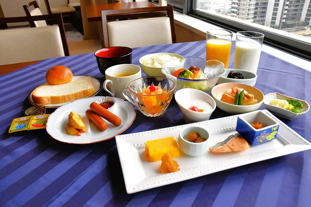 ご朝食